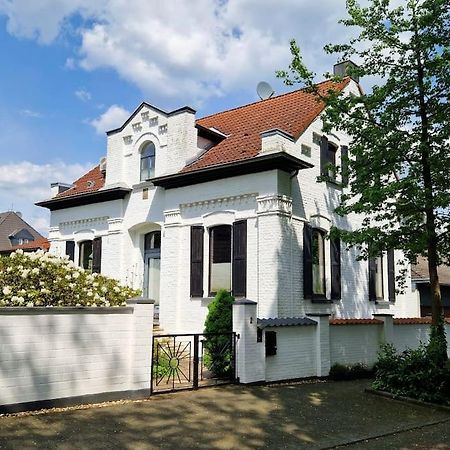 Historische Villa Mit Garten, Luxus Meerbusch Buitenkant foto