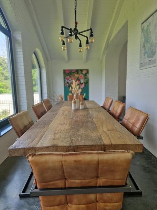 Historische Villa Mit Garten, Luxus Meerbusch Buitenkant foto